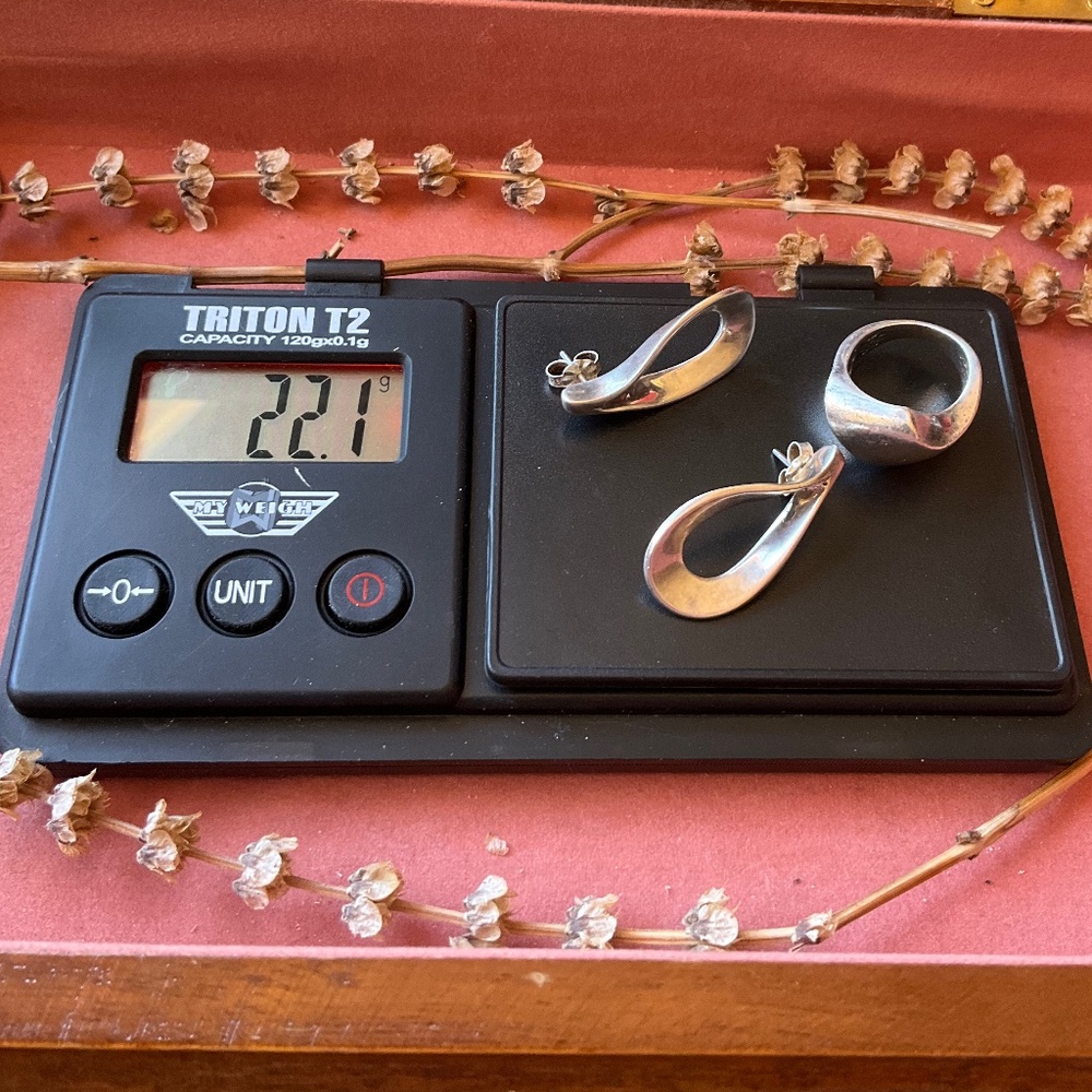 VNTG RD Sterling Silver Earrings and Ring Set - Picture 7 of 7